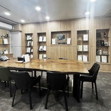 Reception Room (접견실)